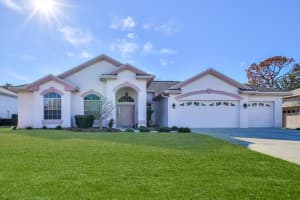 9416 Ashley Dr, WEEKI WACHEE