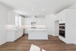 655 EMERALD GROVE DRIVE, APOPKA, FL 32703 - MLS#MFRW7882485