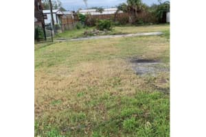 6104 COUNTRYMAN LANE, NEW PORT RICHEY, FL 34652 Sold 02/23/26