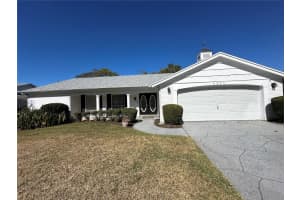 8205 Valley Stream Ln, HUDSON