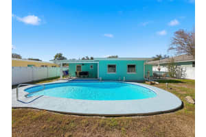 3213 56TH WAY, ST PETERSBURG, FL 33710 - MLS#MFRW7882646