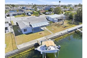 13701 Maria Dr, HUDSON