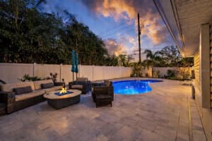 427 VILLAGRANDE AVENUE, ST PETERSBURG, FL 33707 - MLS#MFRW7882709