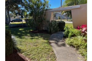 11177 BELLA LOMA DRIVE, LARGO, FL 33774 - MLS#MFRW7882818