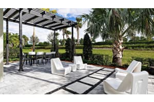 391 VERONA WAY, LADY LAKE, FL 32159 - MLS#MFRW7882910