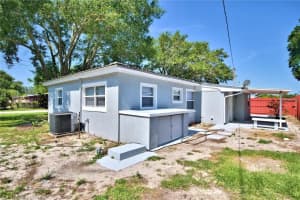 321 RAYMOND AVENUE, FROSTPROOF, FL 33843 - MLS#MFRW7882929