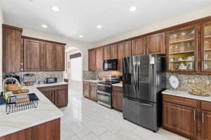 18441 NEW LONDON AVENUE, LAND O LAKES, FL 34638 - MLS#MFRW7882936