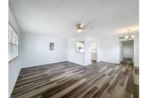 202 BEDFORD TRAIL, SUN CITY CENTER, FL 33573 - MLS#MFRW7882946