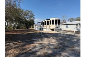 9265 Grizzly Bear Ln, WEEKI WACHEE