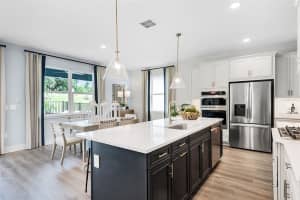 687 EMERALD GROVE DRIVE, APOPKA, FL 32703 - MLS#MFRW7883033