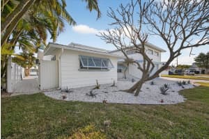 650 59TH AVENUE, ST PETE BEACH, FL 33706 - MLS#MFRW7883102