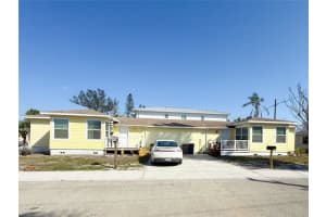 175 133RD AVENUE, MADEIRA BEACH, FL 33708 - MLS#MFRW7883145