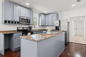 3711 12TH STREET, TAMPA, FL 33603 - MLS#MFRW7883154