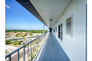 4939 FLORAMAR TERRACE, NEW PORT RICHEY, FL 34652 - MLS#MFRW7883189