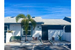 5415 Parkside Villas Dr, ST PETERSBURG