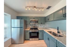 5415 PARKSIDE VILLAS DRIVE, ST PETERSBURG, FL 33709 - MLS#MFRW7883256