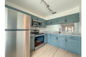 5415 PARKSIDE VILLAS DRIVE, ST PETERSBURG, FL 33709 - MLS#MFRW7883256