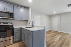 3848 LAKE DRIVE, TAMPA, FL 33614 - MLS#MFRW7883304