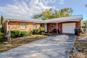3372 WEBBER STREET, SARASOTA, FL 34239 - MLS#MFRW7883327