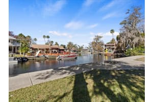 7255 Tropical Dr, WEEKI WACHEE