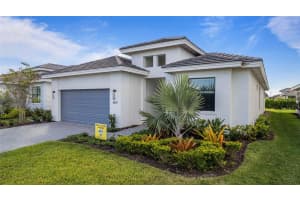 18075 CRESSWIND TERRACE, LAKEWOOD RANCH, FL 34211 - MLS#MFRW7883553