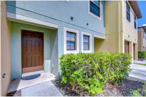 2609 OLEANDER LAKES DRIVE, BRANDON, FL 33511 - MLS#MFRW7883712