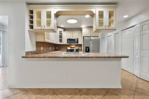 907 WILLOW DRIVE, LEESBURG, FL 34748 - MLS#MFRW7883819