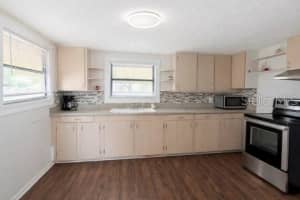 2806 PARK DRIVE, TAMPA, FL 33619 - MLS#MFRW7883851