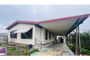 1850 Mary Ln, HOLIDAY