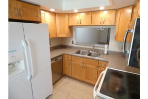 2211 EISENHOWER DRIVE, DUNEDIN, FL 34698 - MLS#MFRW7883939