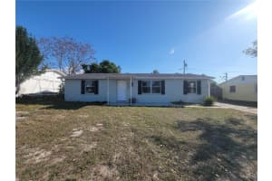 4214 Ridgefield Ave, HOLIDAY