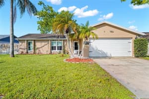 11201 ISLAND PINE DRIVE, PORT RICHEY, FL 34668 - MLS#MFRW7884000