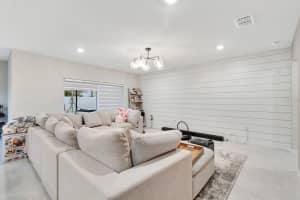 4943 ROYAL POINT AVENUE, KISSIMMEE, FL 34746 - MLS#MFRW7884068