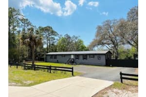 7161 Schering St, WEEKI WACHEE