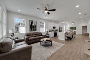 3706 WIGGINS LEAF STREET, TAMPA, FL 33619 - MLS#MFRW7884341