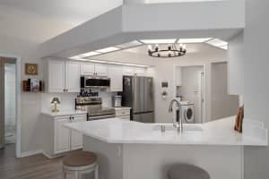 10139 HIGHCREST LANE, NEW PORT RICHEY, FL 34654 - MLS#MFRW7884374