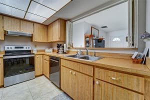 11340 DOLLAR LAKE DRIVE, PORT RICHEY, FL 34668 - MLS#MFRW7884402