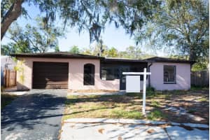 9939 Woodridge Ct, PORT RICHEY