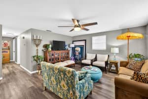 1016 WINDSOR HILL WAY, TARPON SPRINGS, FL 34689 - MLS#MFRW7884504