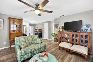 1016 WINDSOR HILL WAY, TARPON SPRINGS, FL 34689 - MLS#MFRW7884504