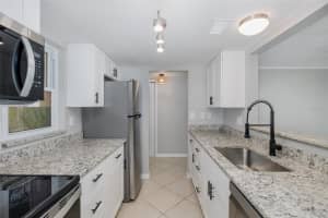 464 PAULA DRIVE, DUNEDIN, FL 34698 - MLS#MFRW7884585