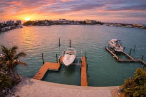 352 145TH AVENUE, MADEIRA BEACH, FL 33708 - MLS#MFRW7884617