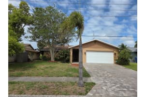 2529 San Luis Rd, HOLIDAY