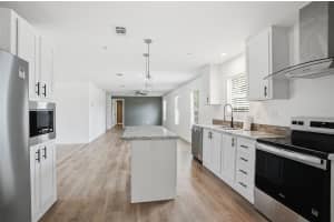 9533 ROUND LAKE DRIVE, WEEKI WACHEE, FL 34613 - MLS#MFRW7884685