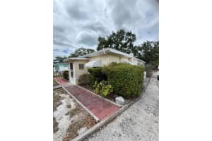 542 ROANOKE STREET, DUNEDIN, FL 34698 - MLS#MFRW7884709