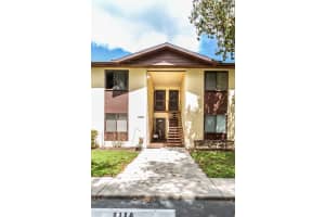 513 FAIRWAYS CIRCLE, OCALA, FL 34472 - MLS#MFRW7884720