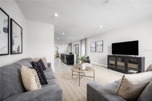 6944 SUNDIAL DRIVE, LAKELAND, FL 33813 - MLS#MFRW7884903