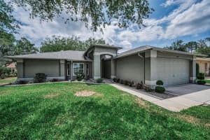 1300 Fallowfield Dr, TRINITY