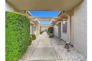 11132 PEMBRIDGE COURT, PORT RICHEY, FL 34668 - MLS#MFRW7885102