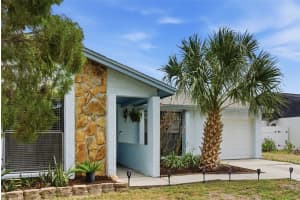 7507 WOODLAND OAKS COURT, TAMPA, FL 33615 - MLS#MFRW7885162